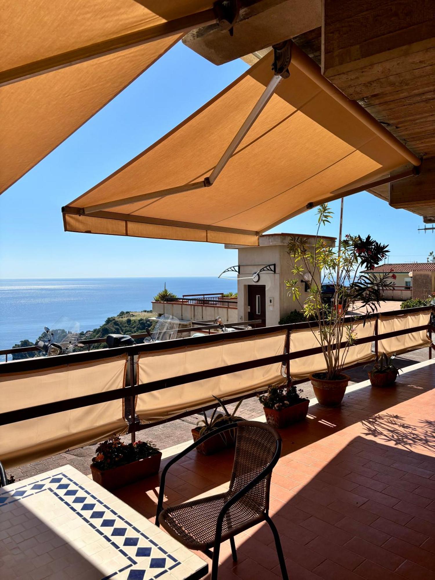 Appartamento Mara'S House, 10 Minuti A Piedi Dal Centro, Parcheggio Privato Taormina Esterno foto